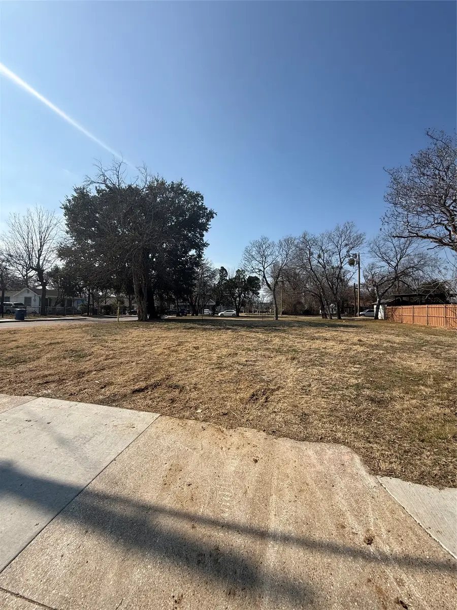 3305 Brantley Street, Dallas, TX 75212 - #3