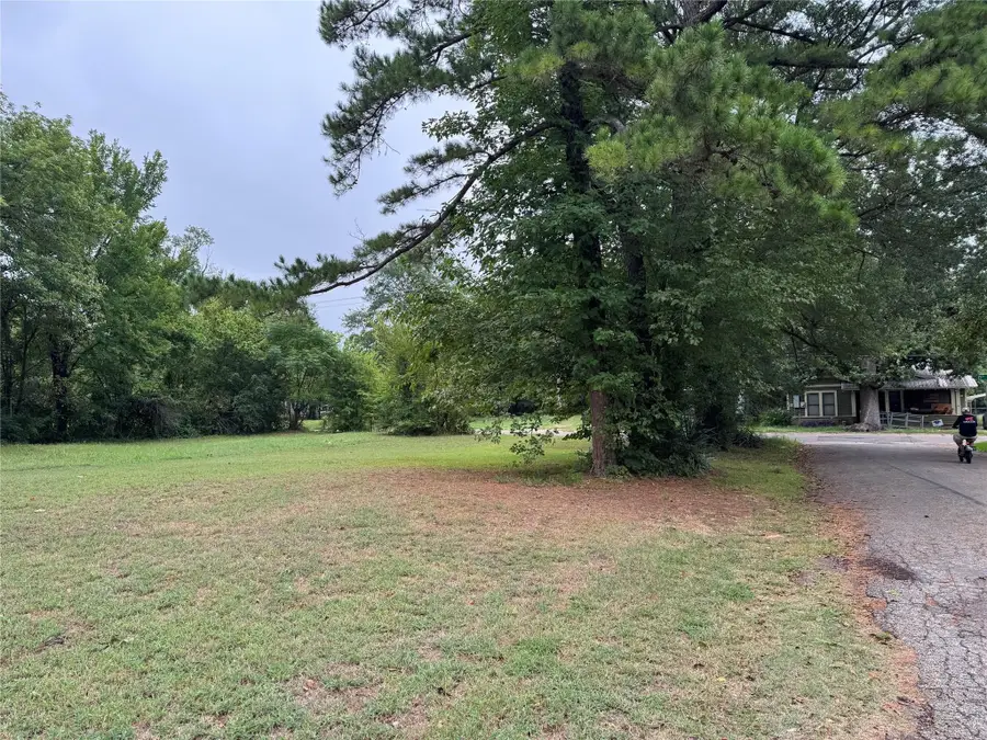 103 13th Street Nw, Paris, TX 75460 - #3