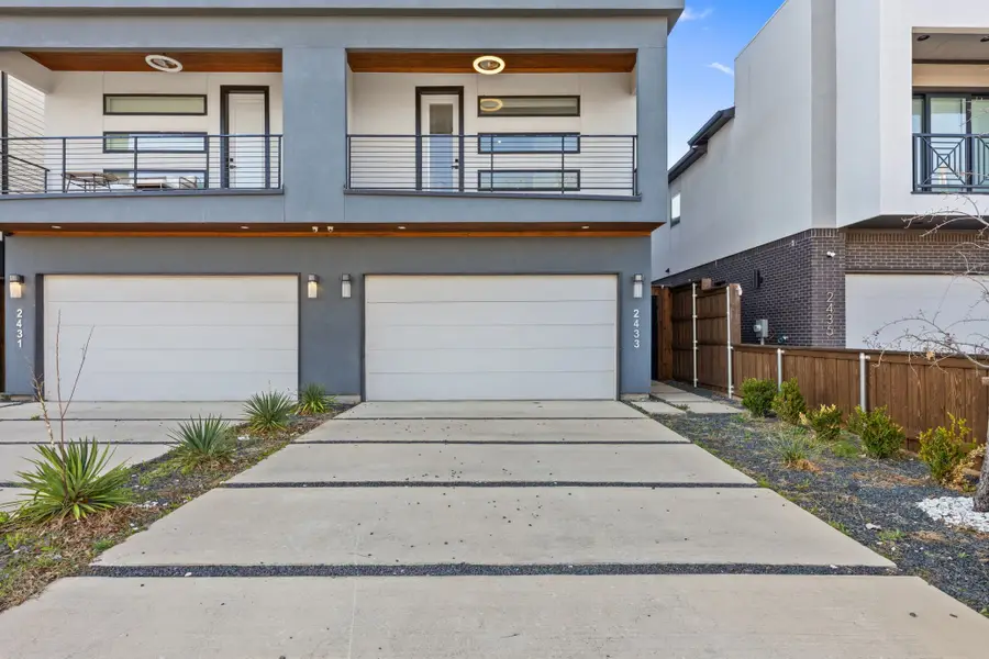2433 Vagas Street, Dallas, TX 75219 - #2