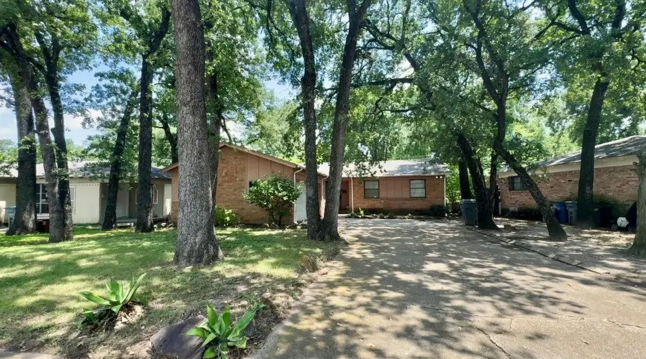 280 Old Mill Lane, Dallas, TX 75217 - #1