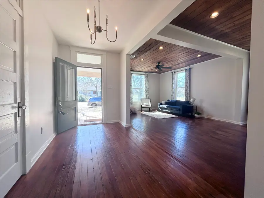 931 N 12th Street, Waco, TX 76707 - #3