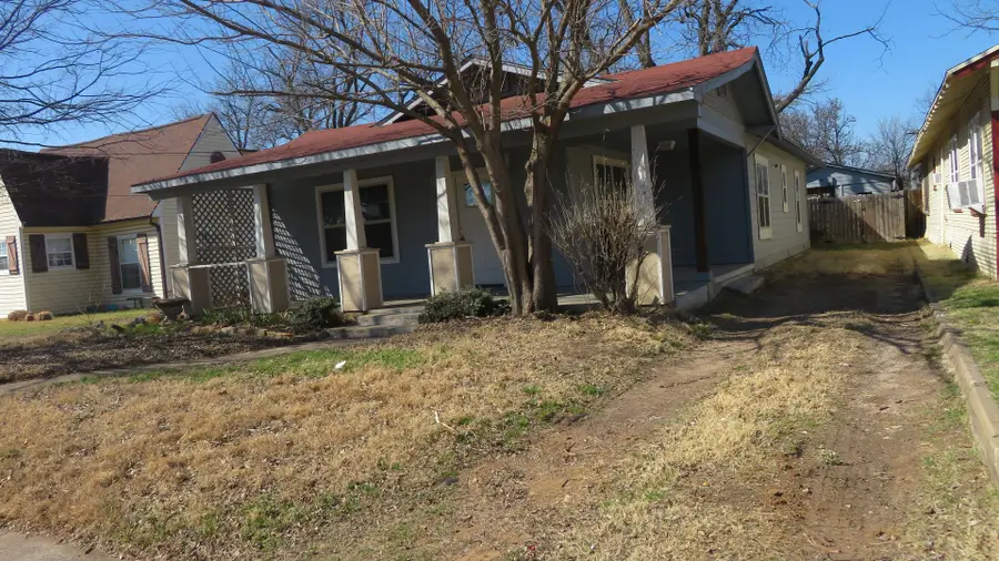 107 Scurlock Avenue, Cleburne, TX 76031 - #2