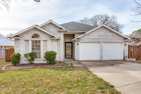 7628 Arbor Ridge Court, Fort Worth, TX 76112