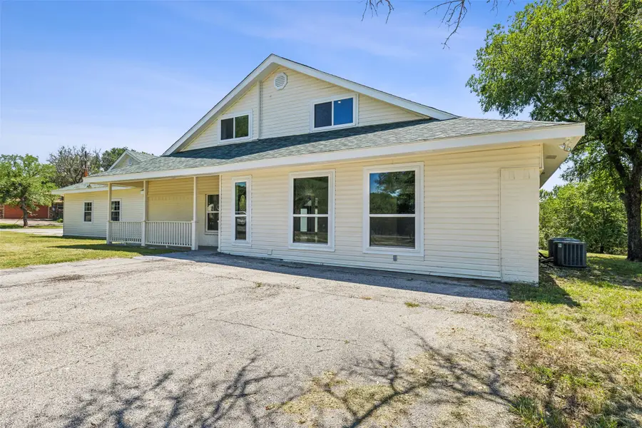 549 W Paloma Court, Fort Worth, TX 76108 - #2