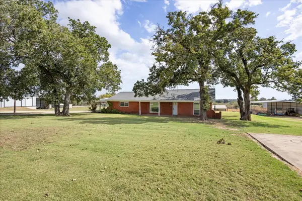 2720 N Us 377, Stephenville, TX 76401