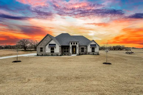 128 Prairie Winds Drive, Poolville, TX 76487