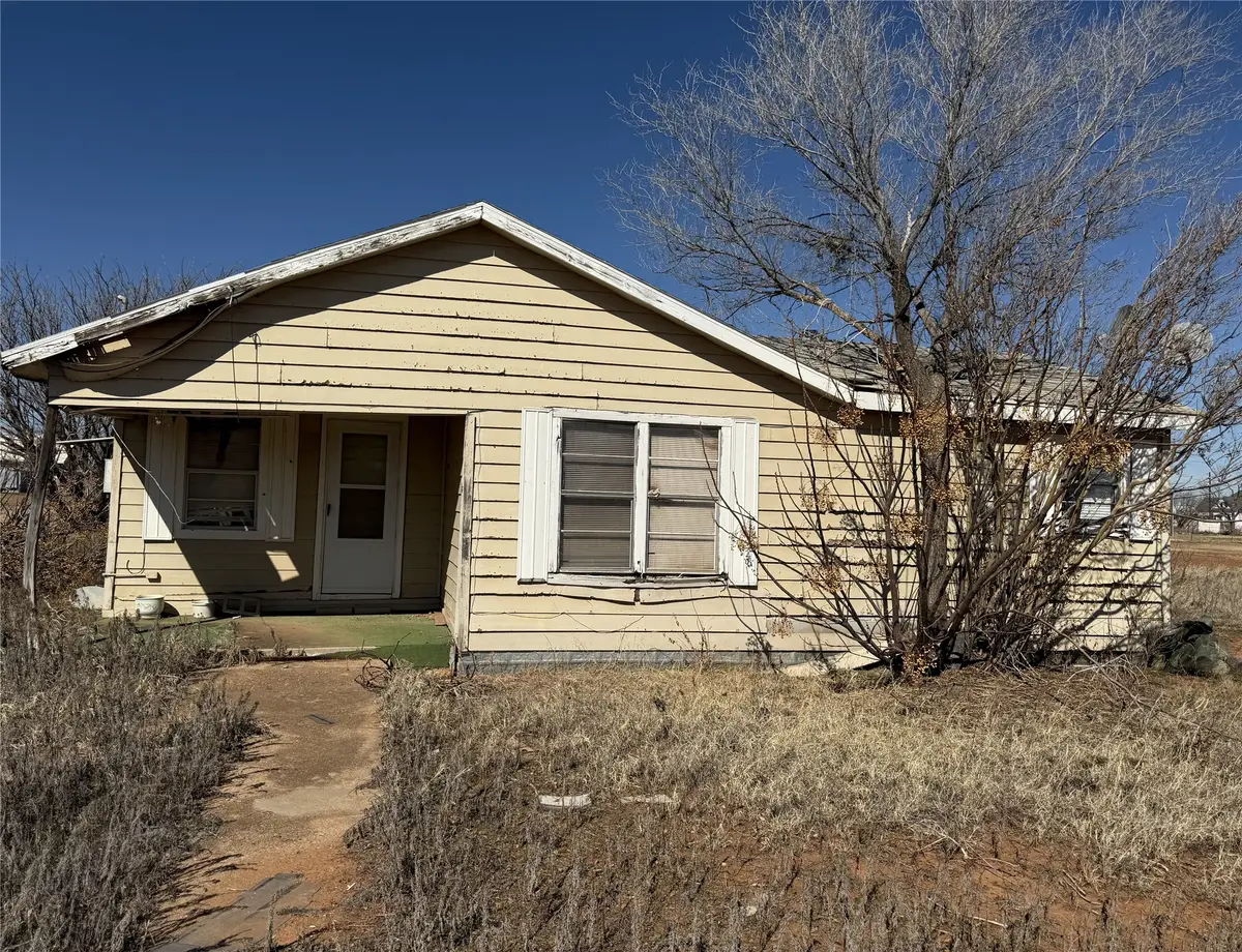 386 County Road 812, Sylvester, TX 79560 - #1