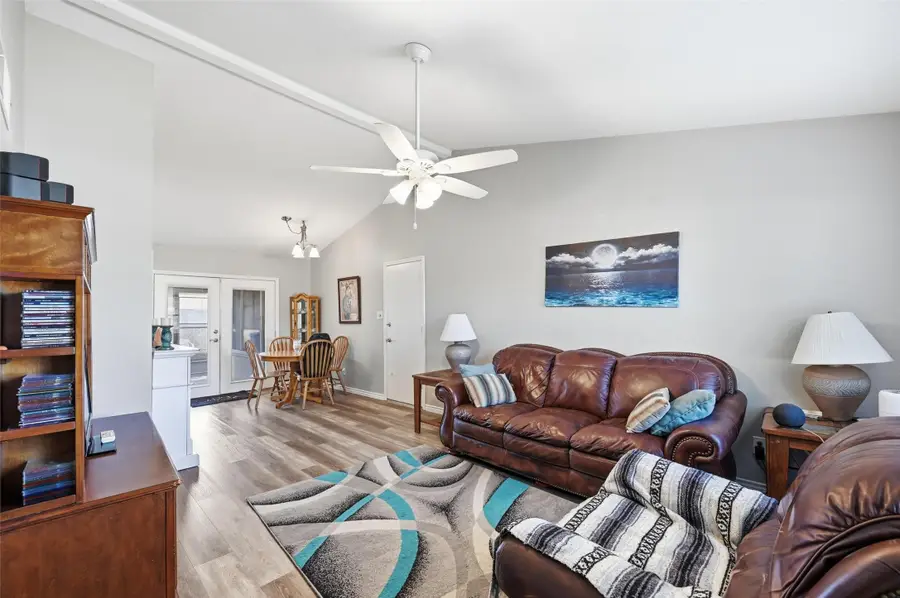 1017 Lesa Lane, Garland, TX 75042 - #3