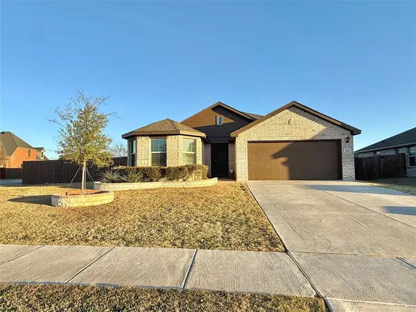 816 Durango Lane, Cleburne, TX 76033