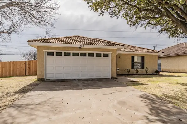 1232 Nelson Place, Burleson, TX 76028