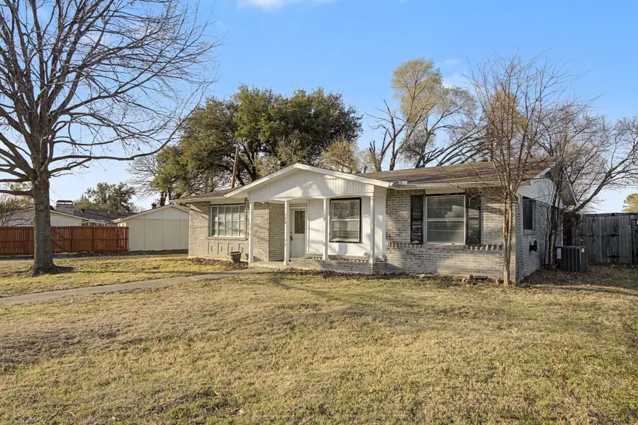 726 Silverstone Drive, Richardson, TX 75080 - #2