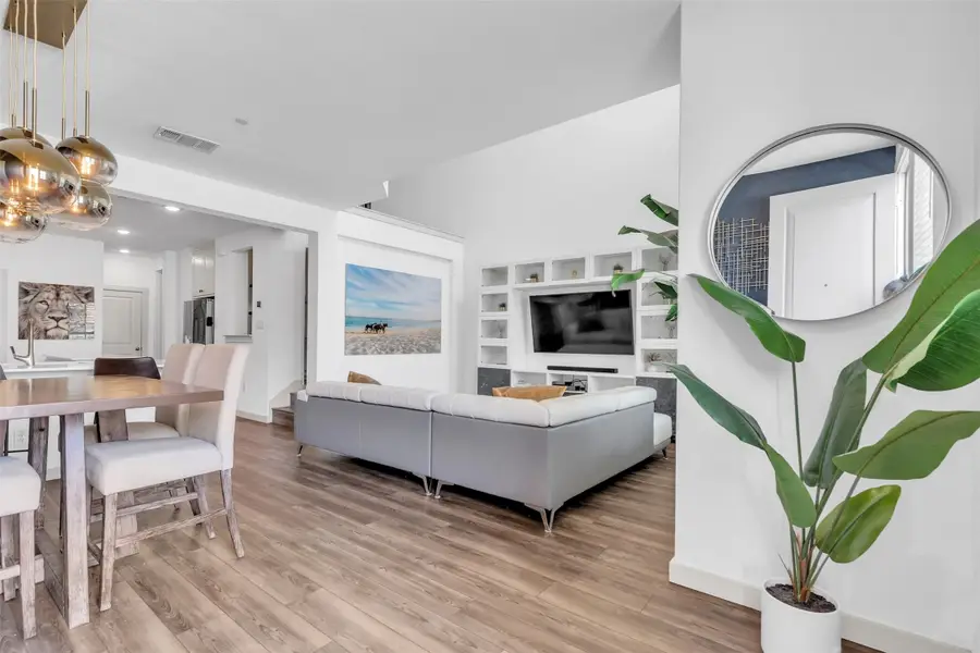 682 Claire Lane, Lewisville, TX 75067 - #2