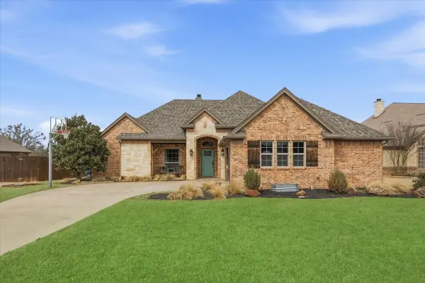 516 Amber Court, Aledo, TX 76008