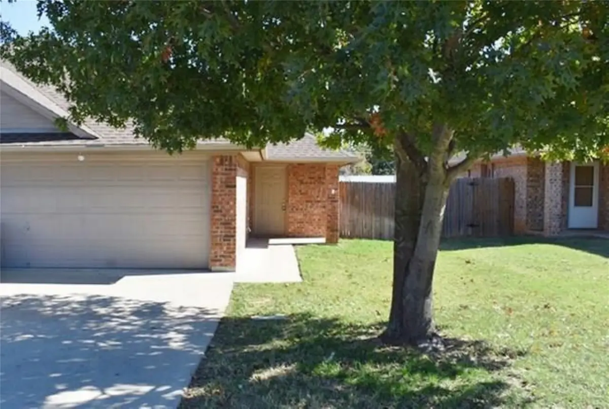 752 Stribling Circle, Azle, TX 76020 - #1