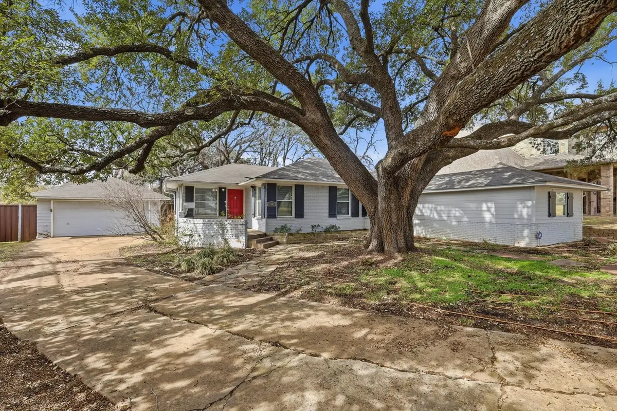 9403 Thornberry #A, Dallas, TX 75220 - #1