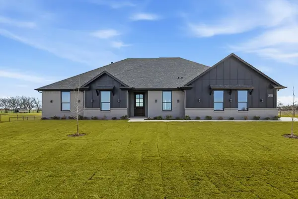 8797 Kassandra Drive, Sanger, TX 76266