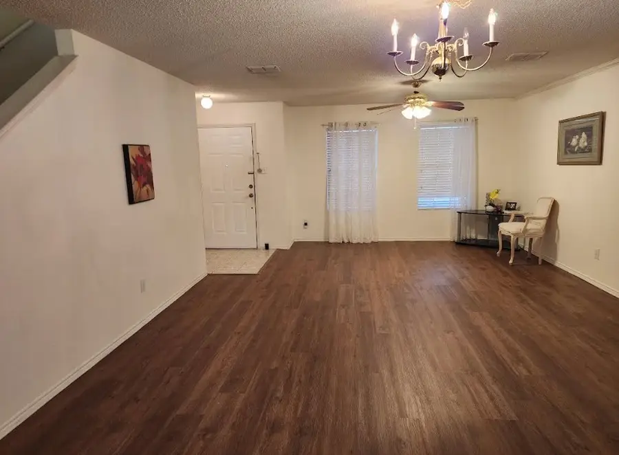 2115 Dove, Grand Prairie, TX 75052 - #3