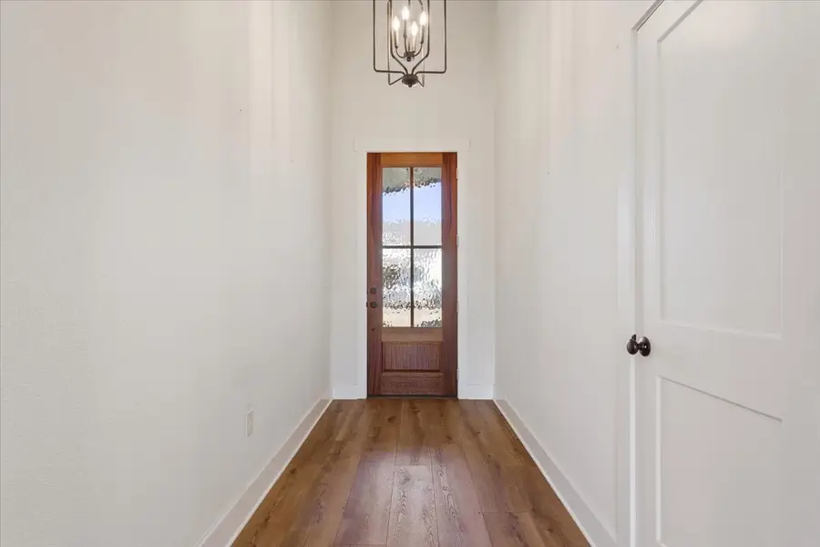 800 Forward Pass Drive, Hewitt, TX 76643 - #3