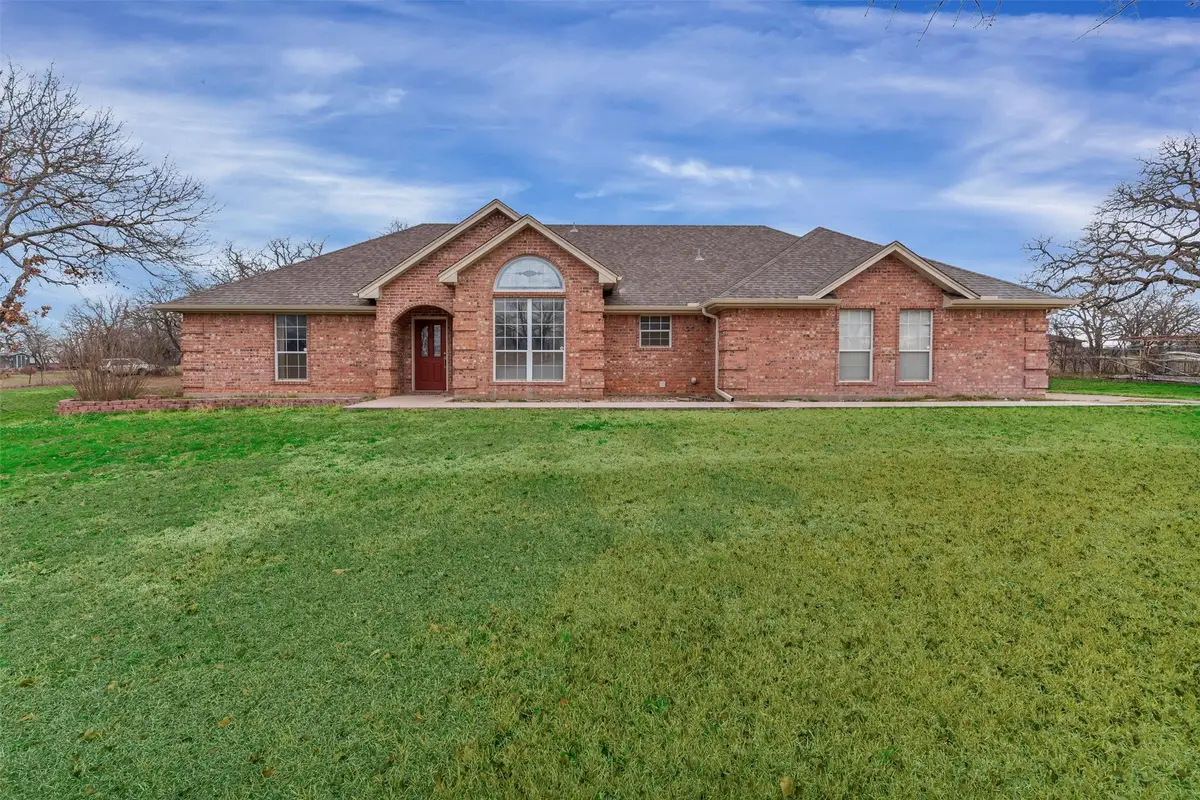 4201 E Bankhead Highway, Weatherford, TX 76087 - #1