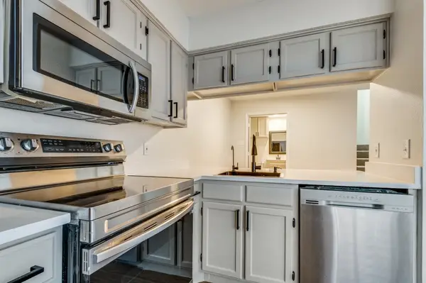 2321 Torrington Drive #D, Arlington, TX 76012