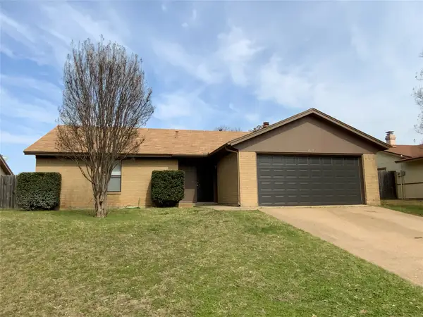 7605 Lisa Court, Fort Worth, TX 76112