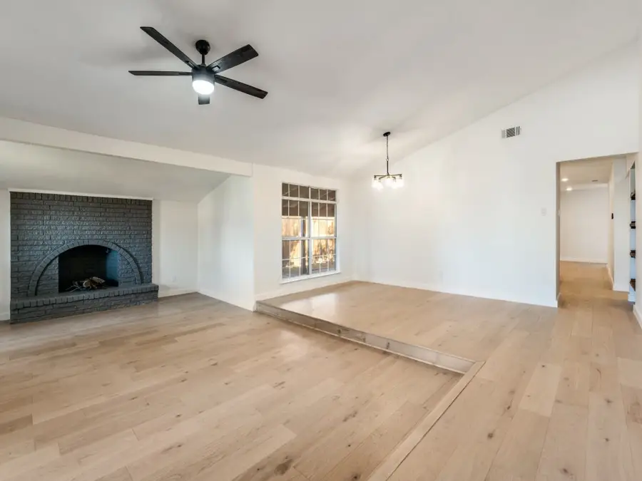 3114 Windsor Road, Carrollton, TX 75007 - #3