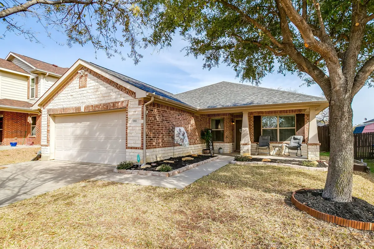 1911 Castaway Drive, Southwest Dallas, TX 75051 - #1