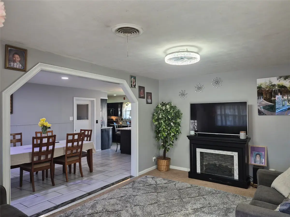 1737 W Parnell Street, Denison, TX 75020 - #1