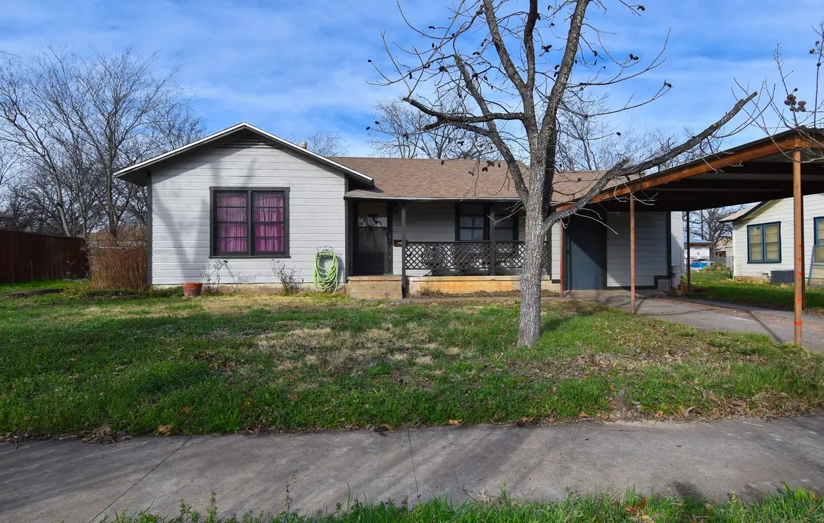 1904 S Walnut, Brady, TX 76825 - #1