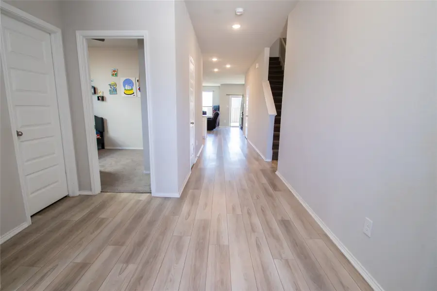 7800 Gangway Drive, Fort Worth, TX 76179 - #2