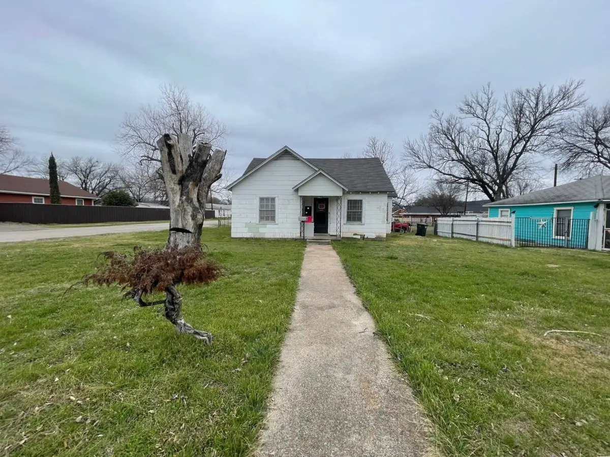 3621 Shelby Avenue, Waco, TX 76711 - #1