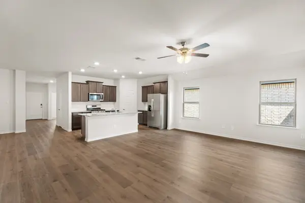 647 Carters Grove Drive, Fate, TX 75189