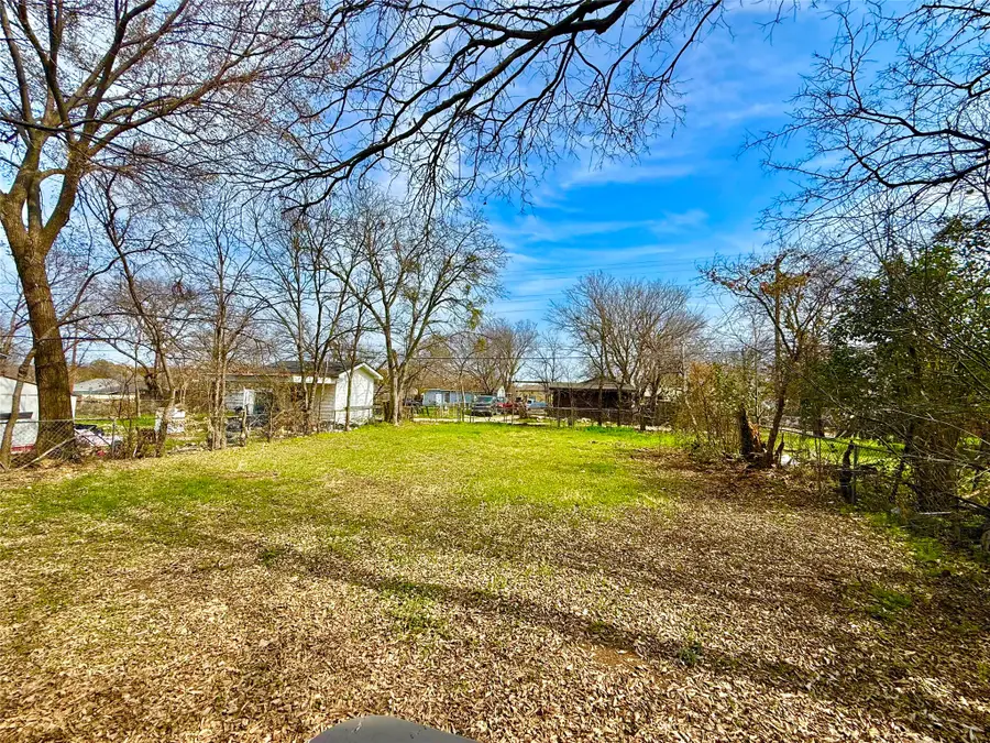 4813 Sandage Avenue, Fort Worth, TX 76115 - #2