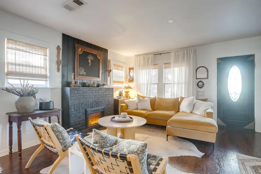 2712 Primrose Avenue, Fort Worth, TX 76111 - #3