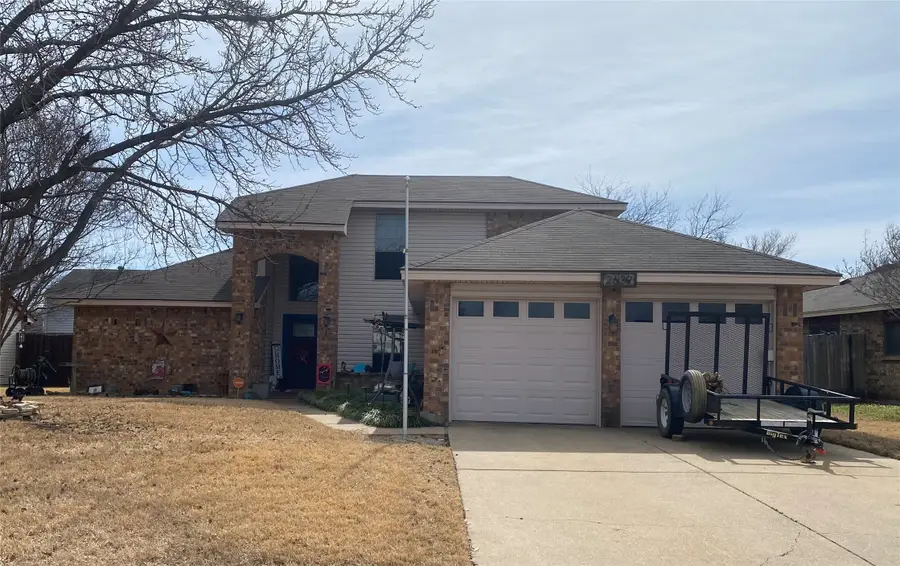 2629 Fairmont Drive, Grand Prairie, TX 75052 - #2