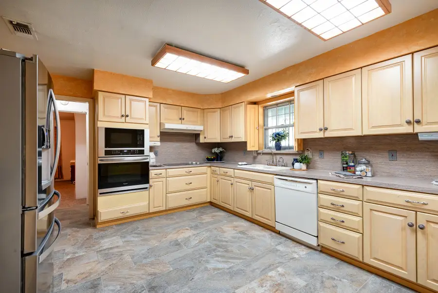 5731 Mona Lane, Dallas, TX 75236 - #3