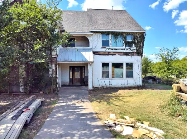 5077 E Line Road, Whitewright, TX 75491