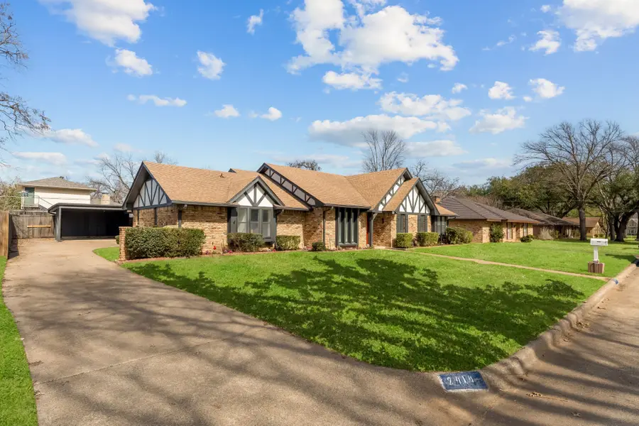 2414 Postbridge Road, Grand Prairie, TX 75050 - #2