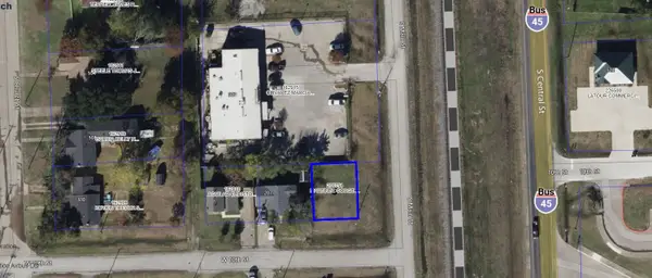 203 W 10th Street, Ferris, TX 75125