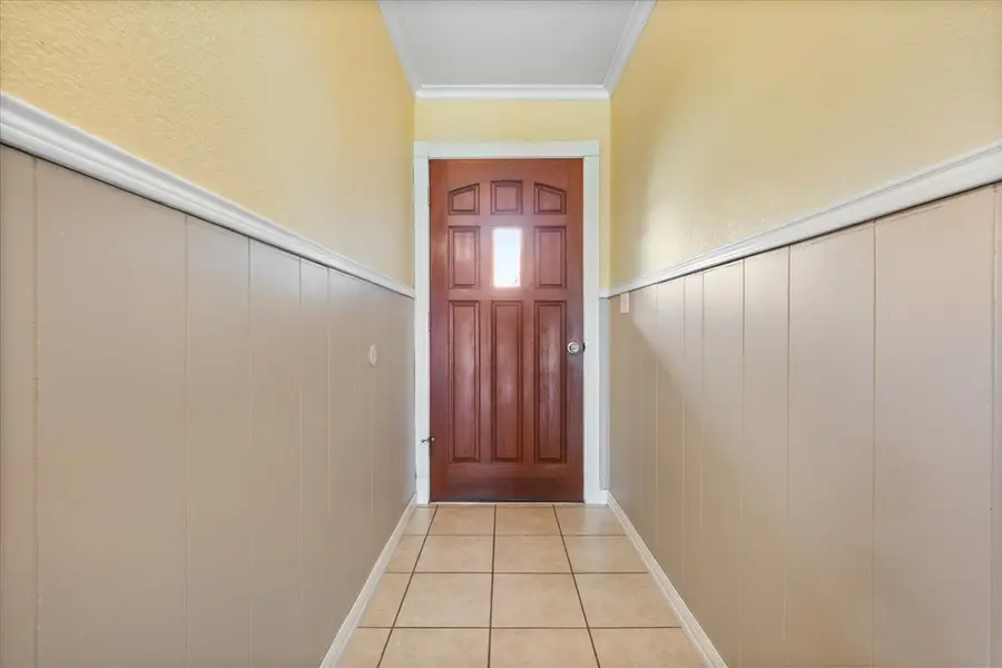 4011 Mountain Vista Drive, Granbury, TX 76048 - #2