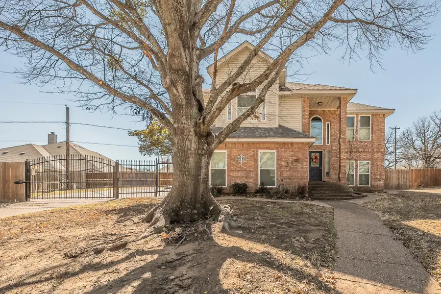 3820 Meadowmere Lane, Arlington, TX 76001 - #2