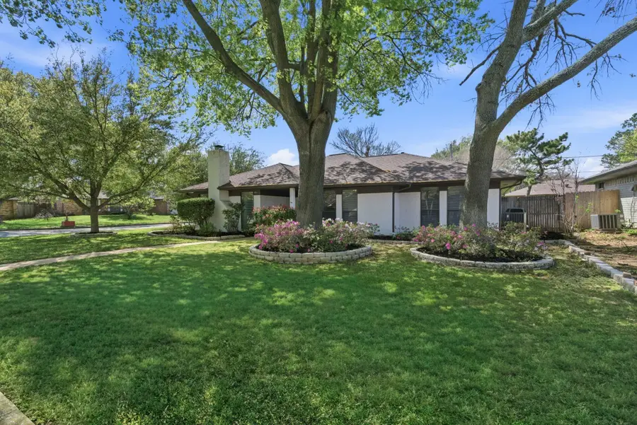 4914 Spring Creek Road, Arlington, TX 76017 - #2