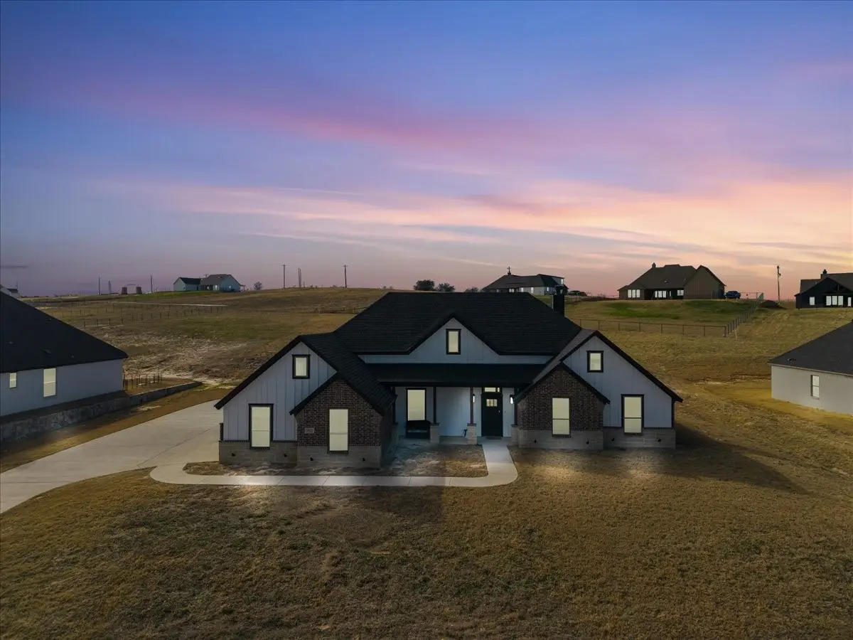 3021 Westfork Way, Springtown, TX 76082 - #1