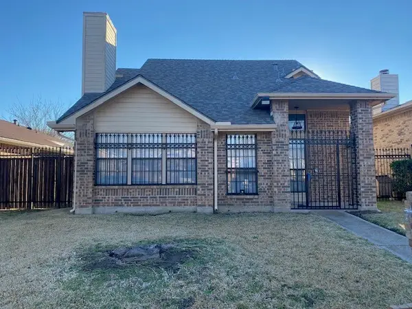 2716 Oak Bend Lane, Dallas, TX 75227