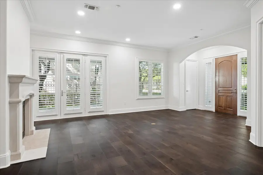 8511 Edgemere Road #102, Dallas, TX 75225 - #2