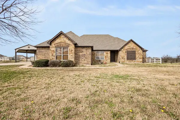 532 Hubbard Circle, Nevada, TX 75173