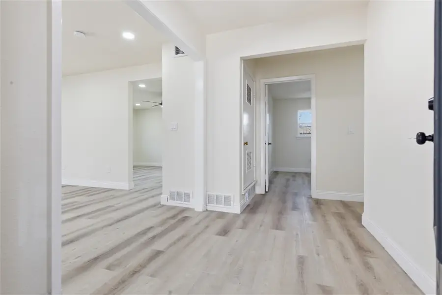 608 W Redbud Drive, Hurst, TX 76053 - #3