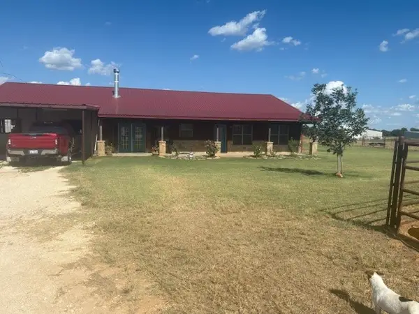2210 County Road 422, Stephenville, TX 76401
