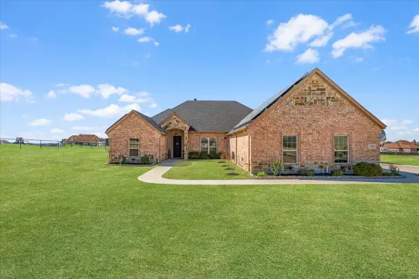 139 Stanford Lane, Springtown, TX 76082