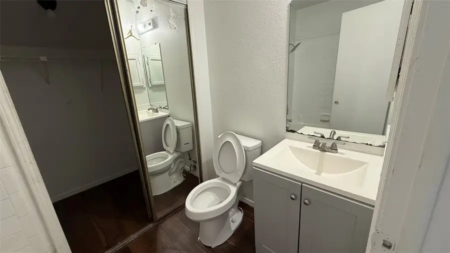 9839 Walnut Street #T210, Dallas, TX 75243 - #3